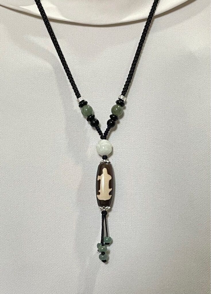 Guan Yin gZi necklace
